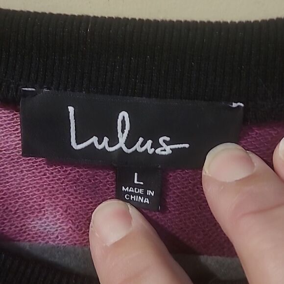 COPY - Beautiful lulu's sweatshirt large perfect condition - Picture 4 of 5